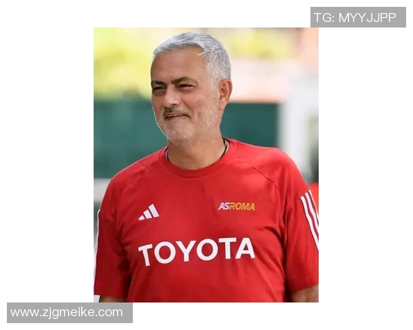 最新足球转会动态解读与豪门球队新赛季引援整体战略分析